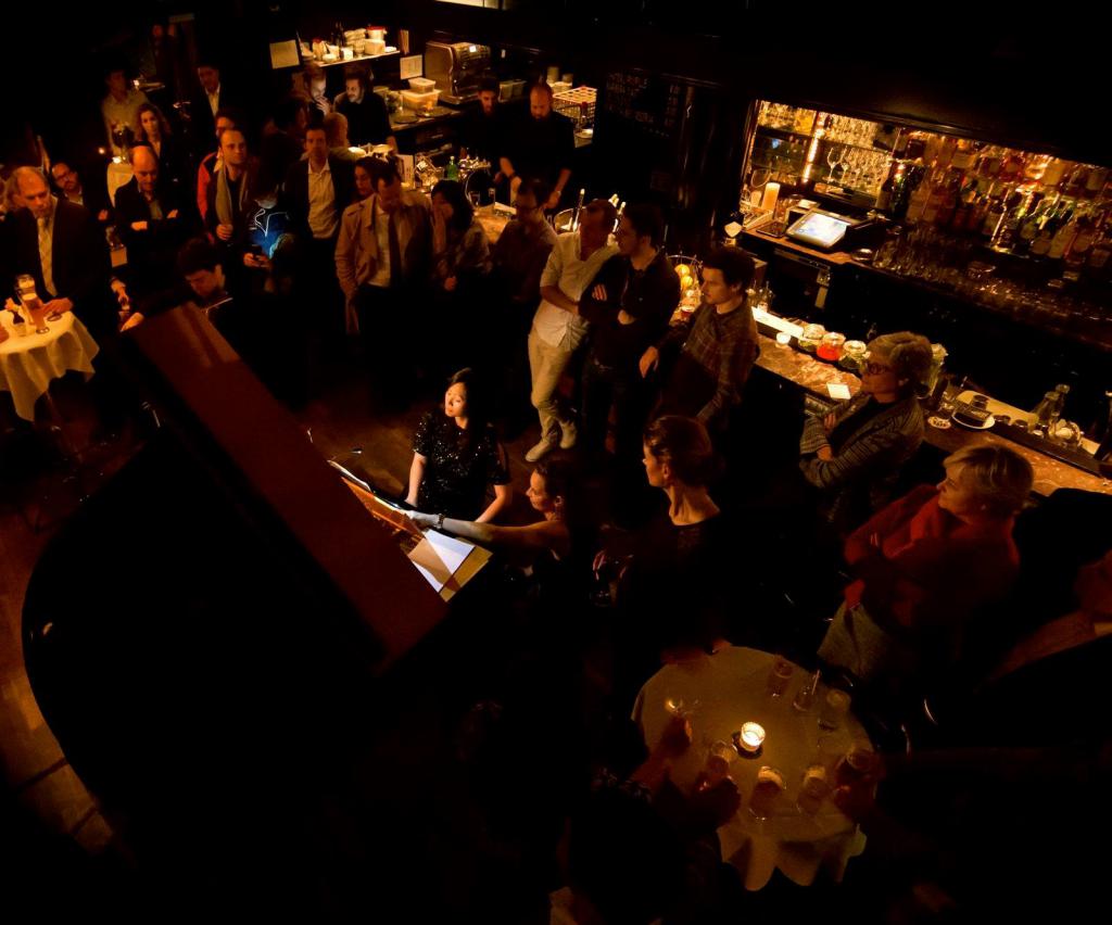 In Concert: Dot Unplugged